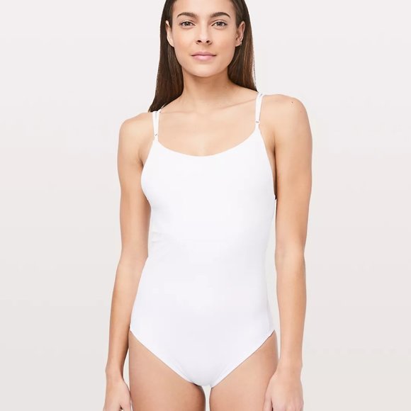 ❤️ Lululemon Coastline One Piece White A/B cup Size 4 - Picture 4 of 8